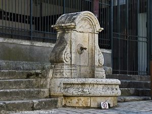 La Fontaine Place du Petit Marché