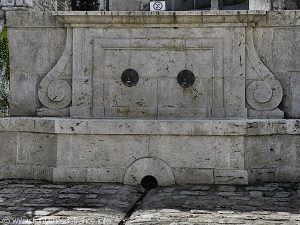 La Fontaine Marc-Chevalier-Lacombe