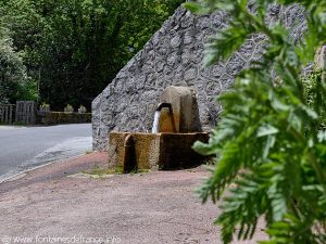 La Fontaine du Bourg