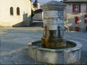 La Fontaine Place F.Saraille