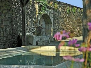 La Fontaine et le Lavoir