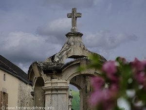Fontaine Puits du XVIIIème Siècle