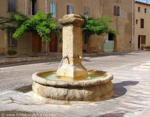 La Fontaine Place du 10 Mai