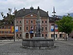 La Fontaine Place de l'Hôtel de Ville