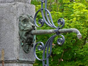 La Fontaine Place de l'Hôtel de Ville