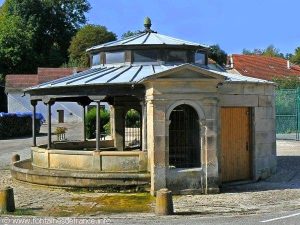 La Fontaine Lavoir