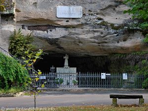 La Fontaine des Grottes St-Antoine