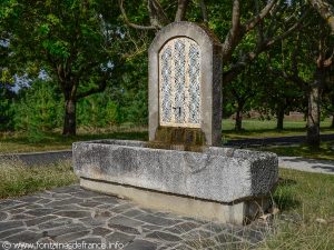 La Fontaine de l'Abbaye St-Benoît d'En Calcat