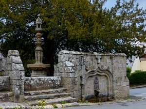 La Fontaine St-Ivy du Haut