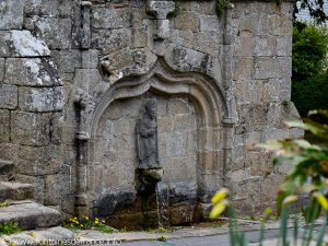 La Fontaine St-Ivy du Haut