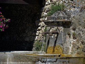 La Fontaine des Bastets