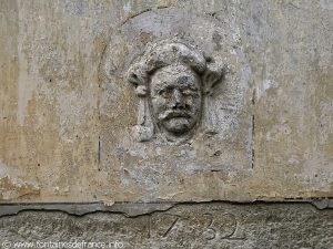 Sculpture sur une façade