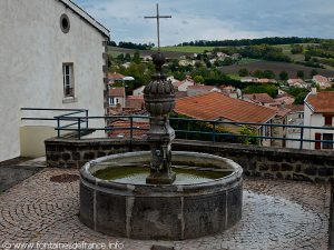 La Fontaine rue de la Mairie