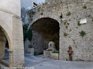 La Fontaine de l'Eglise