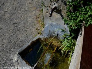Première Fontaine rue des Granges