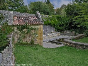 La Fontaine et son Lavoir