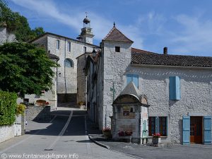 La Fontaine Place de la Fontaine