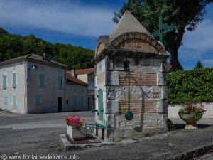 La Fontaine Place de la Fontaine