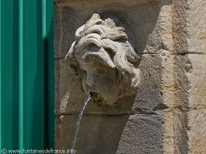 La Fontaine rue C.Chauvet