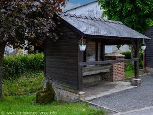 La Fontaine Lavoir rue des Sources