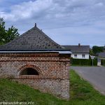 La Fontaine Lavoir rue du Château