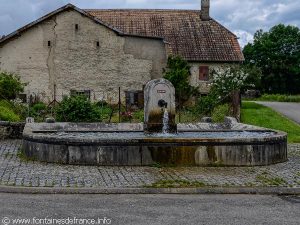 La Fontaine Grande Rue