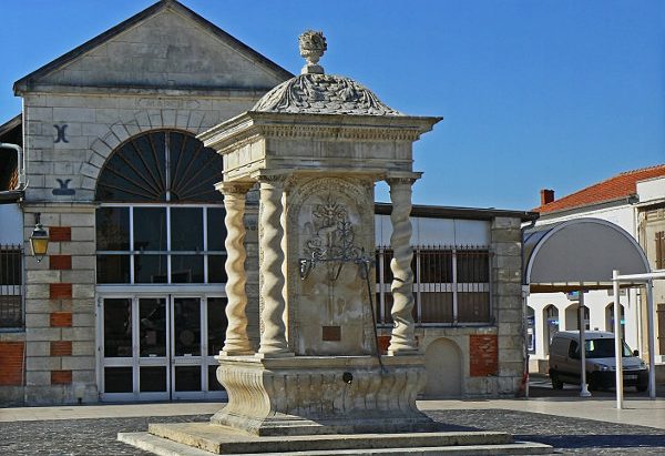 La Fontaine Renaissance