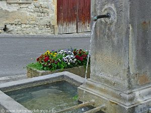 La Fontaine Place des Ormeaux