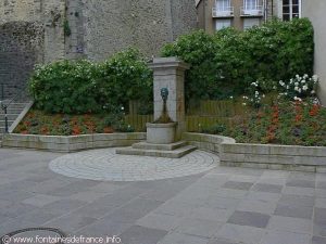 La Fontaine rue Val de Mayenne