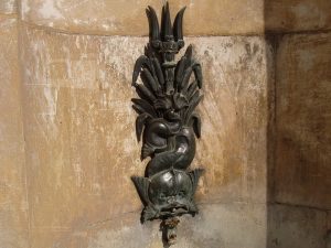 La Fontaine rue de Paris