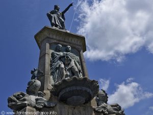 La Fontaine Lapayrière