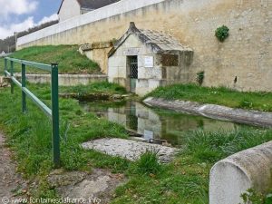 La Fontaine St-Julien de Ris