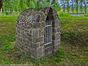 L'Ancienne Fontaine St-Lubin
