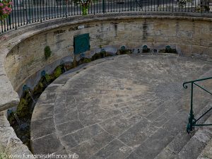 La Fontaine Nau Hons ou des Romains