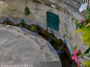 La Fontaine Nau Hons ou des Romains