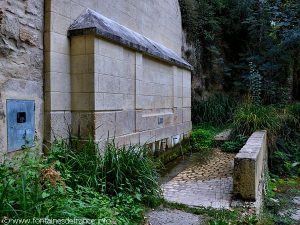 La Fontaine des Cinq Cannelles