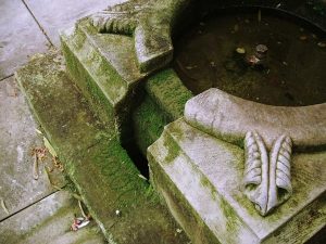 Les Fontaines de l'Abbatiale