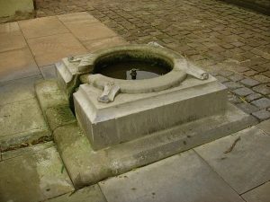 Les Fontaines de l'Abbatiale