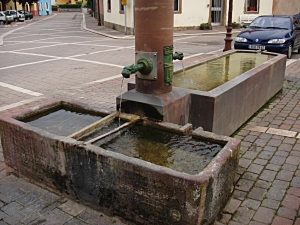 La Fontaine rue des Romains