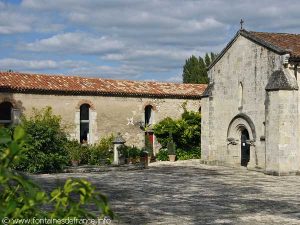 La Fontaine Place de l'Eglise