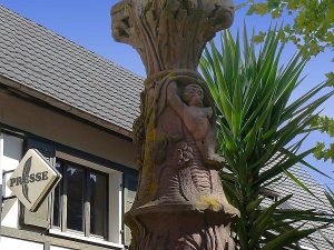 La Fontaine rue de Houppach