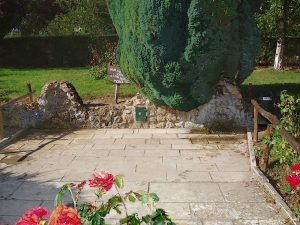 La Fontaine St-Jean-Baptiste