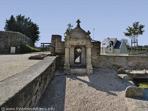 La Fontaine St-Pierre aux Liens