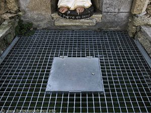 La Fontaine St-Pierre aux Liens