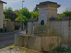 La Fontaine Chemin des Billets