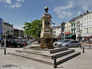 La Fontaine Place de la République
