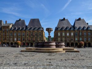 La Fontaine Place Ducal