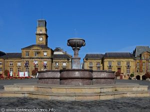 La Fontaine Place Ducal