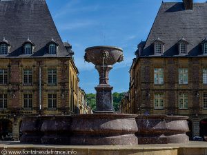 La Fontaine Place Ducal