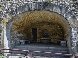 La Fontaine rue Amboise Croizat